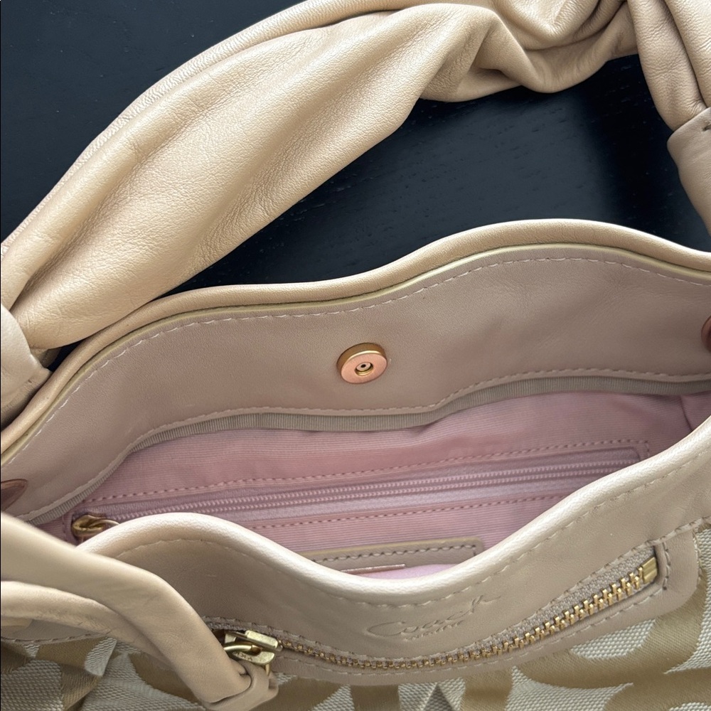 NWT Vintage Coach 13420 Beige Purse - Picture 8 of 10